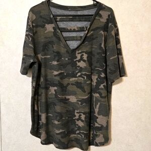SZ L OVERSIZED CAMO TOP